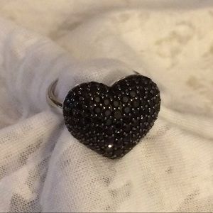 Black Spinel Pave’ ring